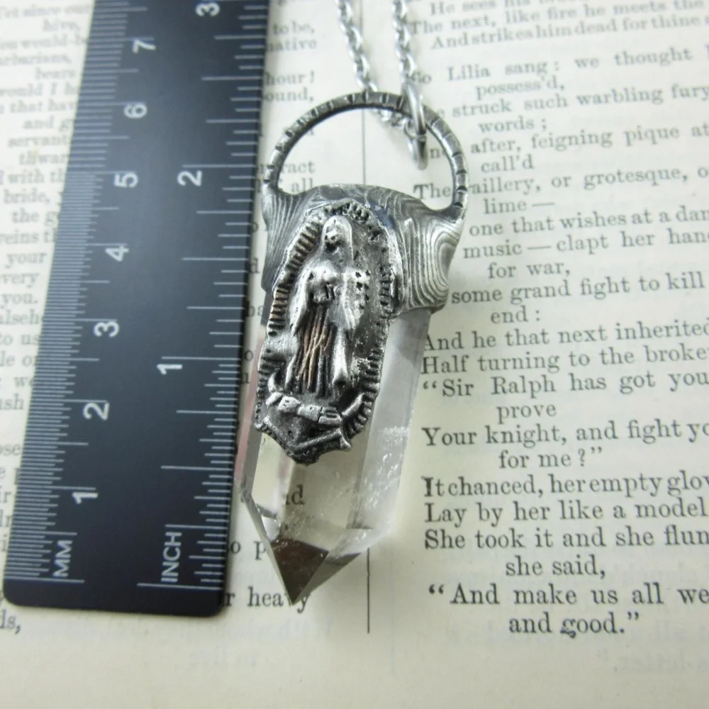🪬 Virgin Mary Quartz Crystal & Aquamarine 🧿 - Picture 7 of 8